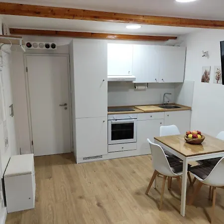 In Beautiful Diocletian's Palace Apartman Split