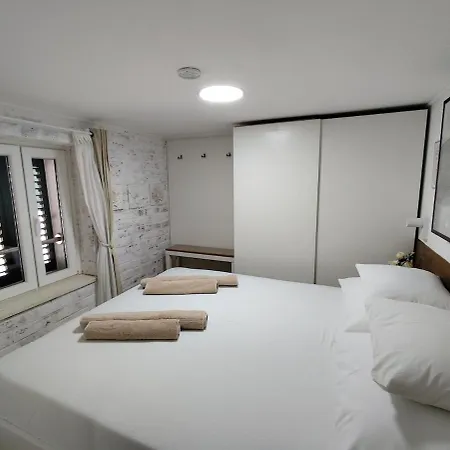 Apartman In Beautiful Diocletian's Palace *